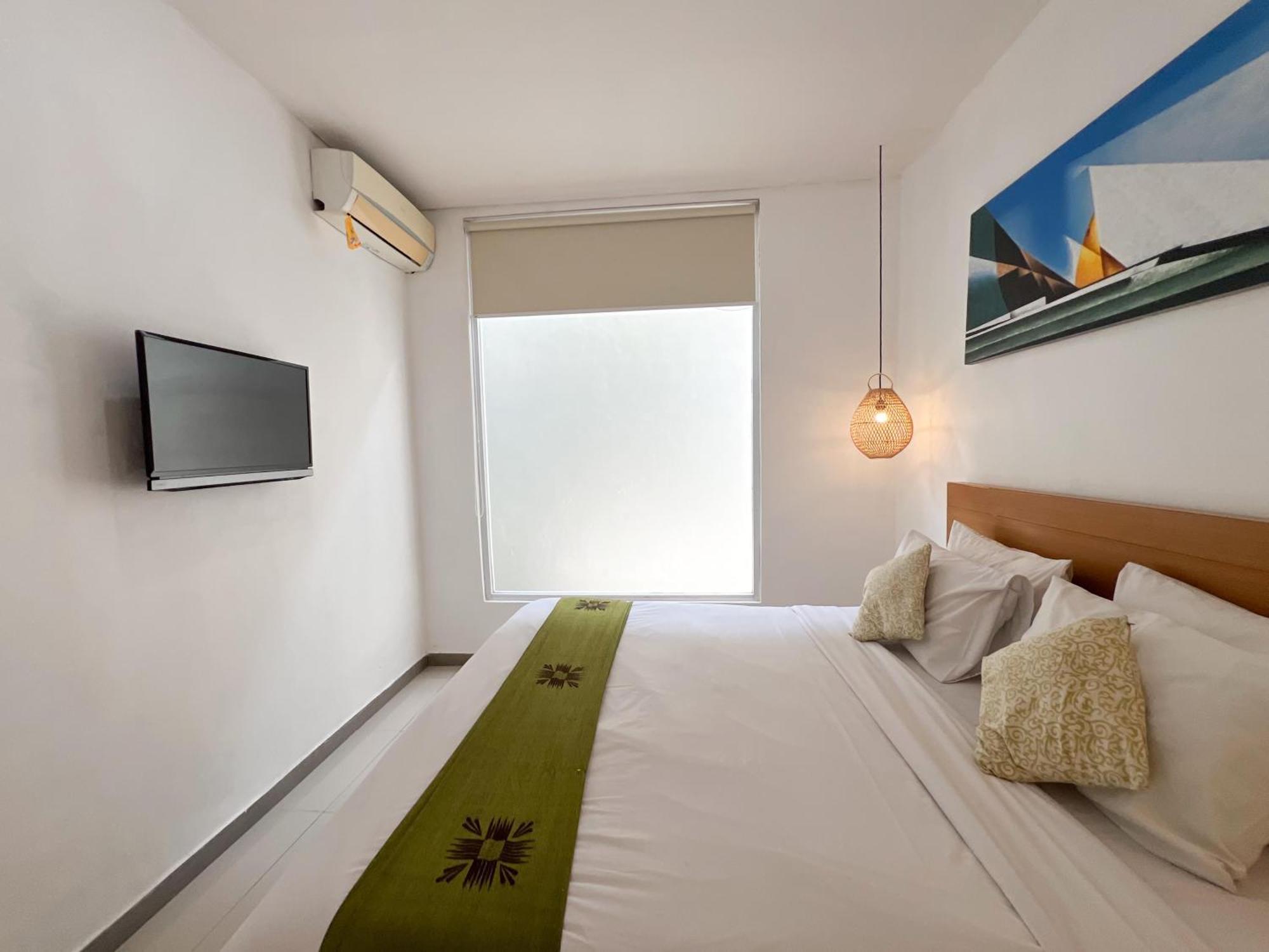 แอปเปิล สวีท อพาร์ตเมนต์ Hotel เกอโรโบกัน ภายนอก รูปภาพ