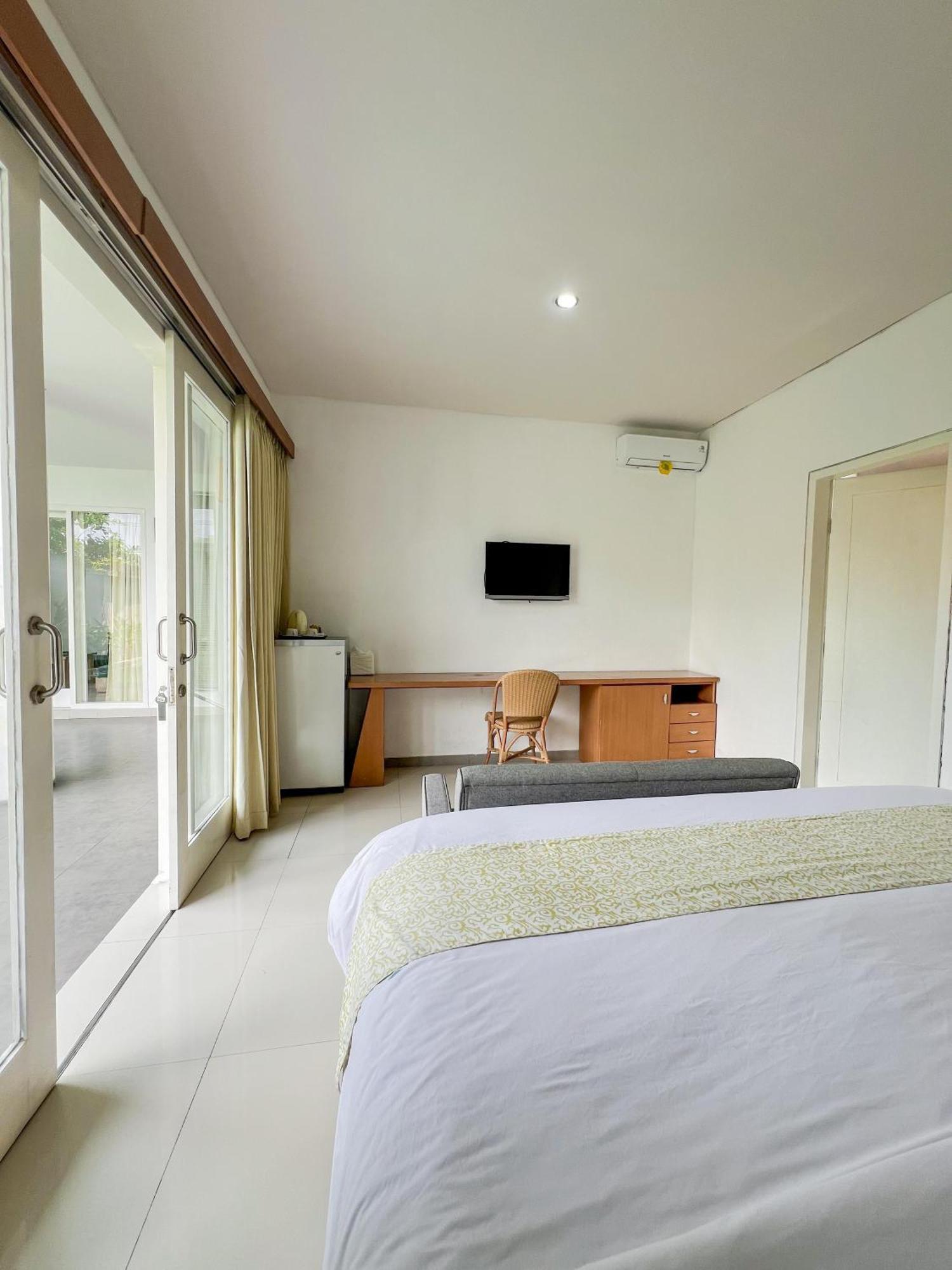 แอปเปิล สวีท อพาร์ตเมนต์ Hotel เกอโรโบกัน ภายนอก รูปภาพ