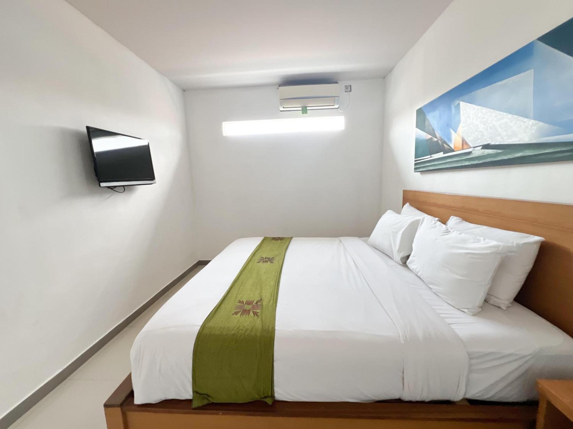 แอปเปิล สวีท อพาร์ตเมนต์ Hotel เกอโรโบกัน ภายนอก รูปภาพ